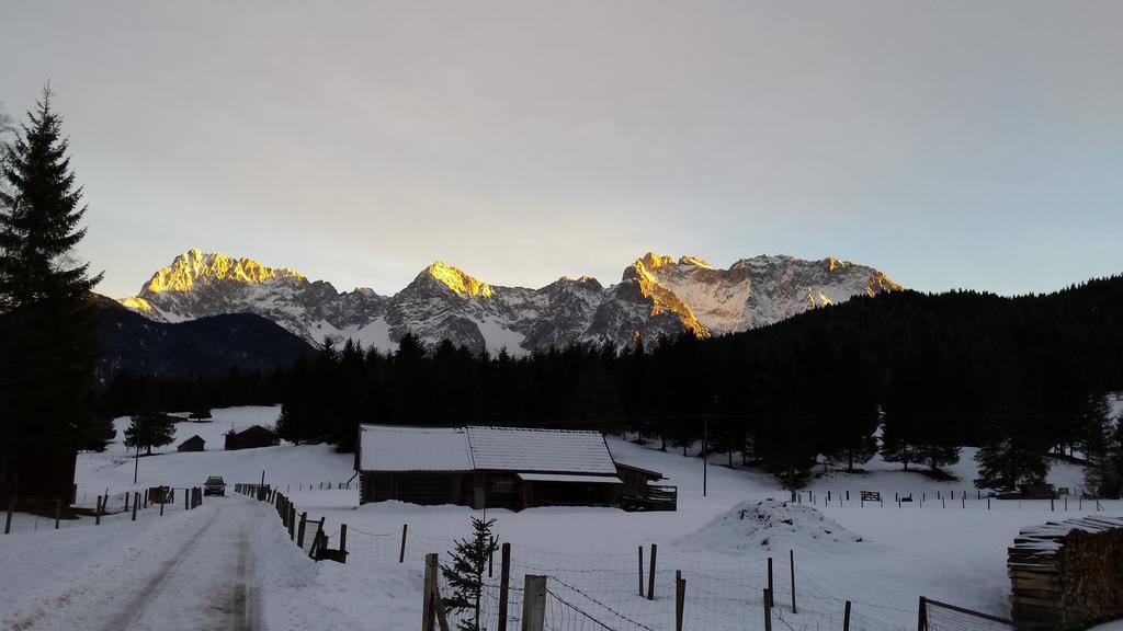 Ferienhaus Am Roemerweg Klais Esterno foto